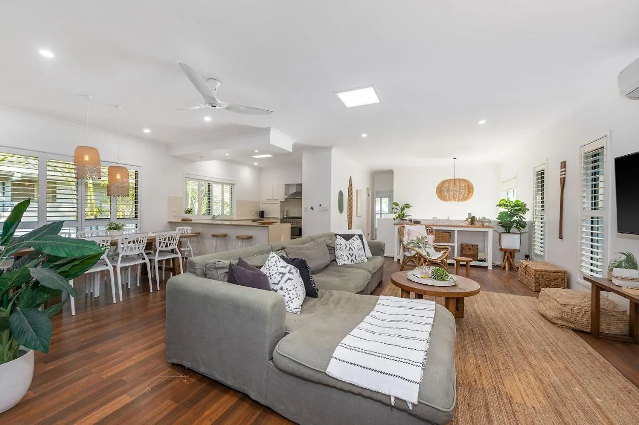 Burleigh Beach House غولد كوست بيت للعطل